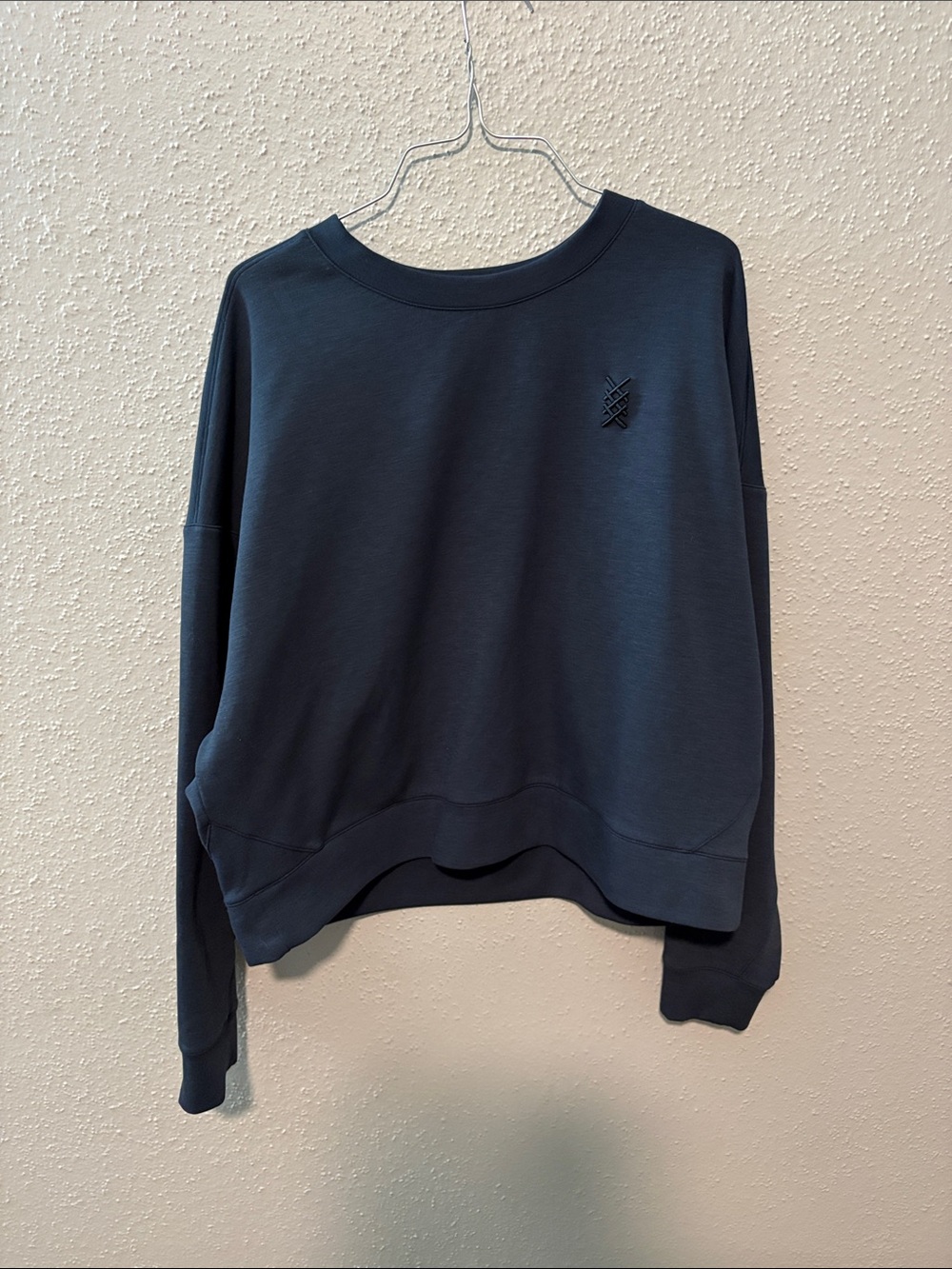 RHONE DreamGlow Crewneck Blue Sweatshirt